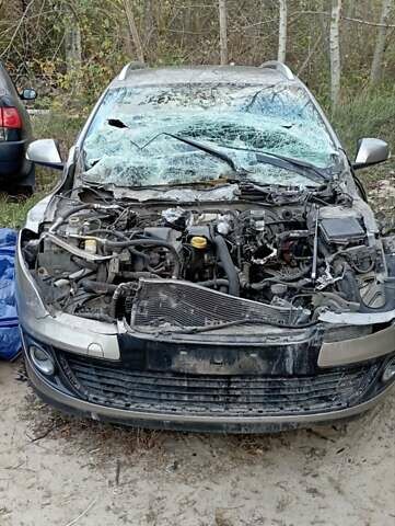 Бежевий Рено Меган, об'ємом двигуна 1.5 л та пробігом 280 тис. км за 3000 $, фото 11 на Automoto.ua