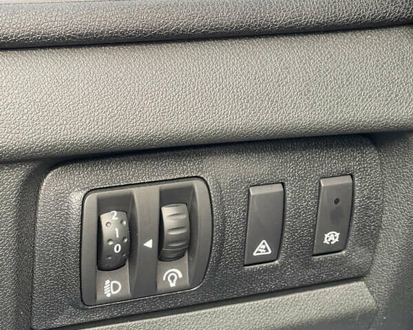 Бежевый Рено Меган, объемом двигателя 1.5 л и пробегом 91 тыс. км за 11700 $, фото 26 на Automoto.ua