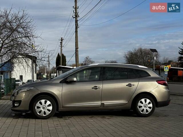 Бежевый Рено Меган, объемом двигателя 1.46 л и пробегом 201 тыс. км за 7399 $, фото 29 на Automoto.ua