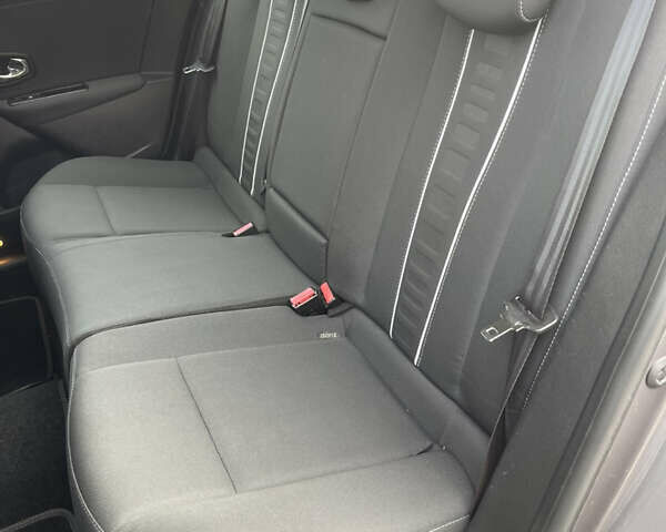 Бежевый Рено Меган, объемом двигателя 1.5 л и пробегом 91 тыс. км за 11700 $, фото 23 на Automoto.ua