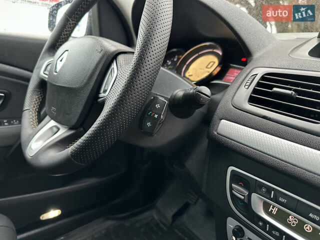 Бежевый Рено Меган, объемом двигателя 1.5 л и пробегом 223 тыс. км за 7800 $, фото 17 на Automoto.ua