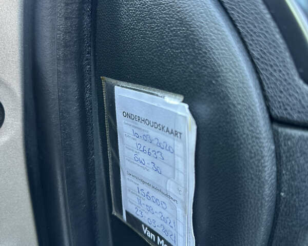 Бежевый Рено Меган, объемом двигателя 1.5 л и пробегом 246 тыс. км за 8200 $, фото 11 на Automoto.ua