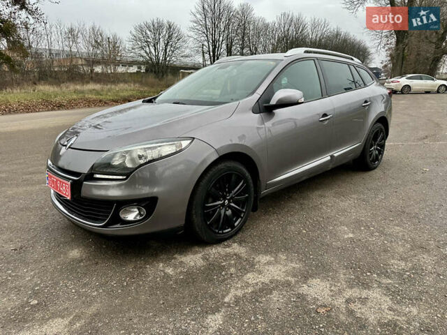 Бежевый Рено Меган, объемом двигателя 1.5 л и пробегом 223 тыс. км за 7800 $, фото 1 на Automoto.ua