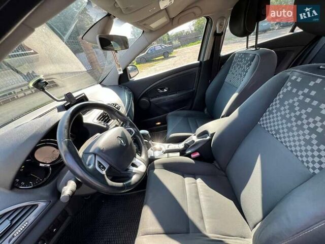 Бежевый Рено Меган, объемом двигателя 1.5 л и пробегом 213 тыс. км за 7500 $, фото 10 на Automoto.ua
