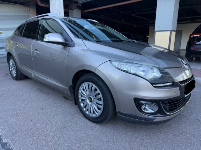 Бежевый Рено Меган, объемом двигателя 1.5 л и пробегом 235 тыс. км за 6999 $, фото 8 на Automoto.ua