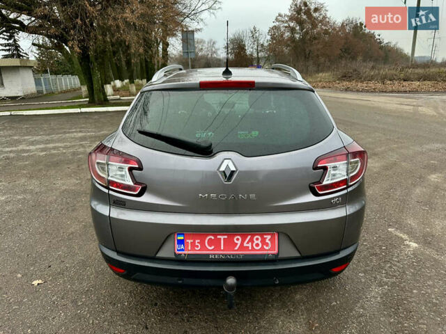 Бежевый Рено Меган, объемом двигателя 1.5 л и пробегом 223 тыс. км за 7800 $, фото 6 на Automoto.ua