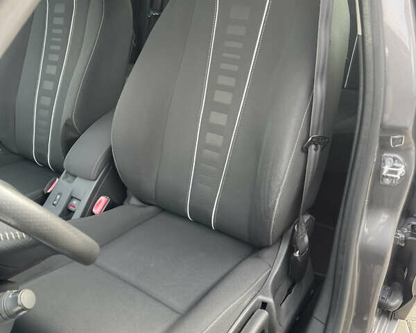 Бежевый Рено Меган, объемом двигателя 1.5 л и пробегом 91 тыс. км за 11700 $, фото 19 на Automoto.ua