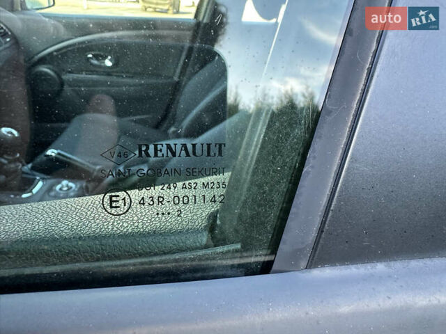 Бежевый Рено Меган, объемом двигателя 1.5 л и пробегом 246 тыс. км за 8200 $, фото 17 на Automoto.ua