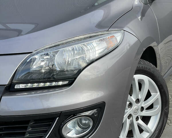 Бежевый Рено Меган, объемом двигателя 1.5 л и пробегом 91 тыс. км за 11700 $, фото 6 на Automoto.ua