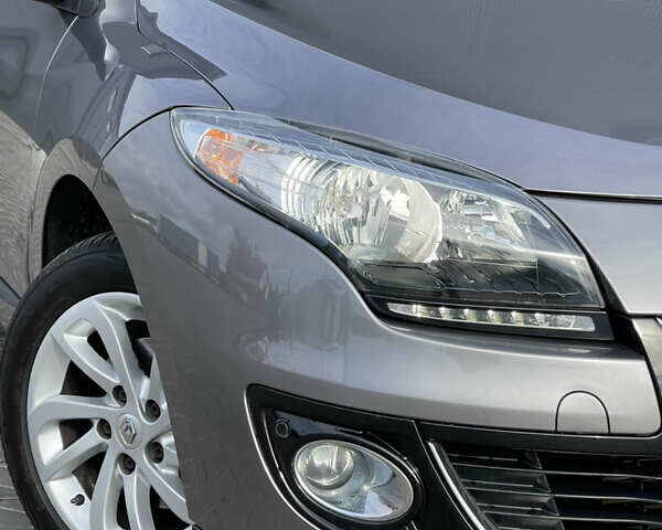 Бежевый Рено Меган, объемом двигателя 1.5 л и пробегом 91 тыс. км за 11700 $, фото 5 на Automoto.ua