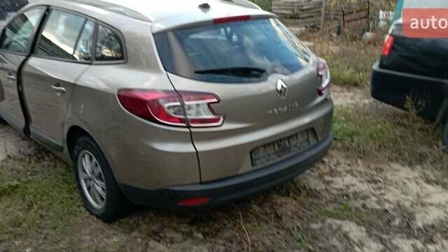 Бежевий Рено Меган, об'ємом двигуна 1.5 л та пробігом 280 тис. км за 3000 $, фото 6 на Automoto.ua