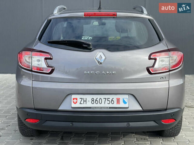 Бежевый Рено Меган, объемом двигателя 1.5 л и пробегом 91 тыс. км за 11700 $, фото 10 на Automoto.ua