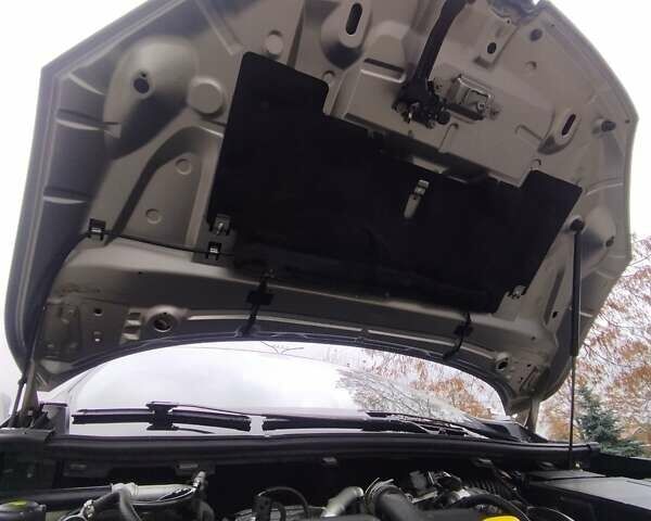 Бежевый Рено Меган, объемом двигателя 1.46 л и пробегом 250 тыс. км за 8500 $, фото 48 на Automoto.ua