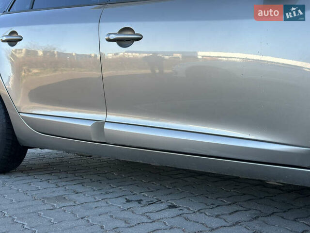 Бежевий Рено Меган, об'ємом двигуна 1.46 л та пробігом 246 тис. км за 6990 $, фото 13 на Automoto.ua