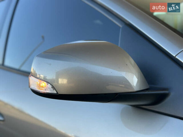 Бежевий Рено Меган, об'ємом двигуна 1.46 л та пробігом 246 тис. км за 6990 $, фото 8 на Automoto.ua