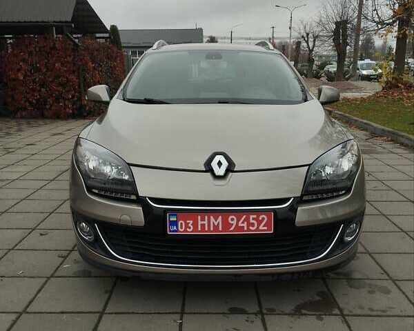 Бежевый Рено Меган, объемом двигателя 1.46 л и пробегом 250 тыс. км за 8500 $, фото 1 на Automoto.ua