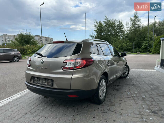 Бежевий Рено Меган, об'ємом двигуна 1.5 л та пробігом 245 тис. км за 7450 $, фото 56 на Automoto.ua