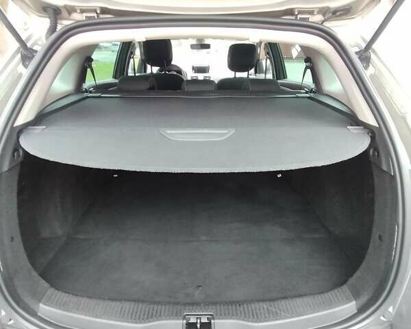 Бежевый Рено Меган, объемом двигателя 1.46 л и пробегом 250 тыс. км за 8500 $, фото 34 на Automoto.ua