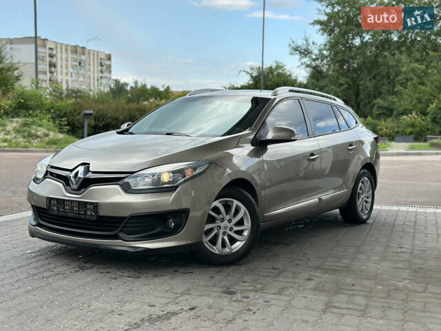Бежевий Рено Меган, об'ємом двигуна 1.5 л та пробігом 245 тис. км за 7450 $, фото 28 на Automoto.ua