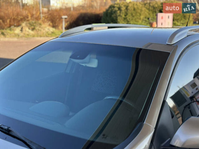 Бежевий Рено Меган, об'ємом двигуна 1.46 л та пробігом 246 тис. км за 6990 $, фото 23 на Automoto.ua