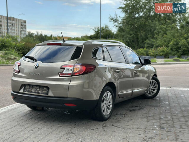 Бежевий Рено Меган, об'ємом двигуна 1.5 л та пробігом 245 тис. км за 7450 $, фото 55 на Automoto.ua