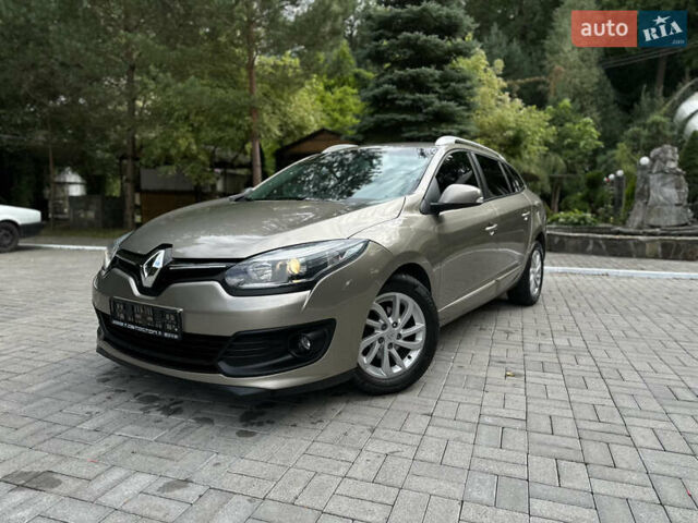 Бежевый Рено Меган, объемом двигателя 1.5 л и пробегом 220 тыс. км за 8350 $, фото 5 на Automoto.ua