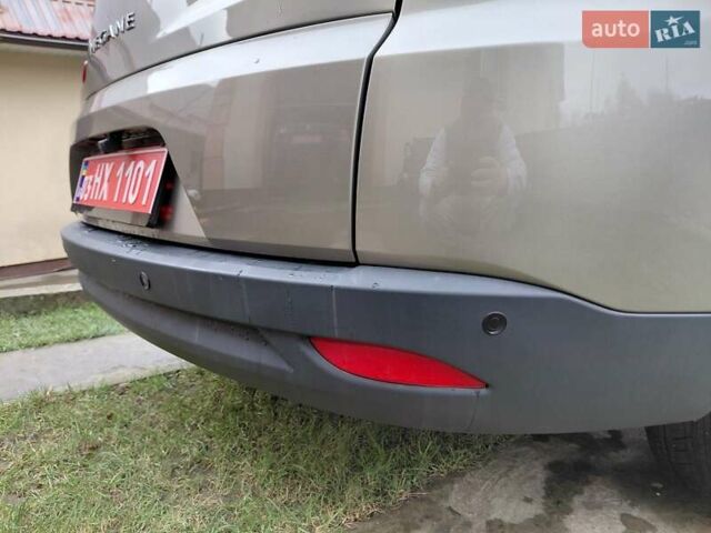 Бежевый Рено Меган, объемом двигателя 1.6 л и пробегом 181 тыс. км за 7300 $, фото 12 на Automoto.ua