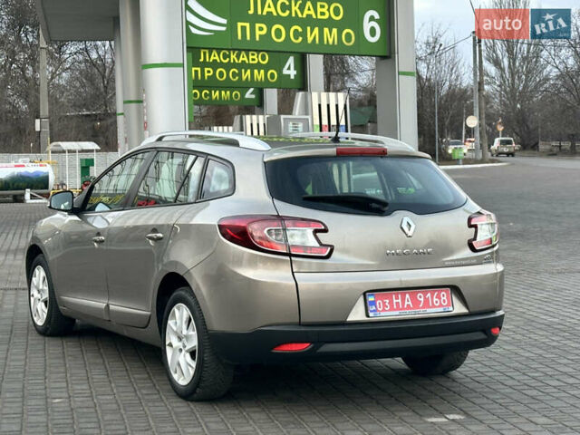 Бежевий Рено Меган, об'ємом двигуна 1.5 л та пробігом 185 тис. км за 7700 $, фото 4 на Automoto.ua