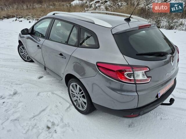 Бежевый Рено Меган, объемом двигателя 1.5 л и пробегом 260 тыс. км за 8999 $, фото 10 на Automoto.ua