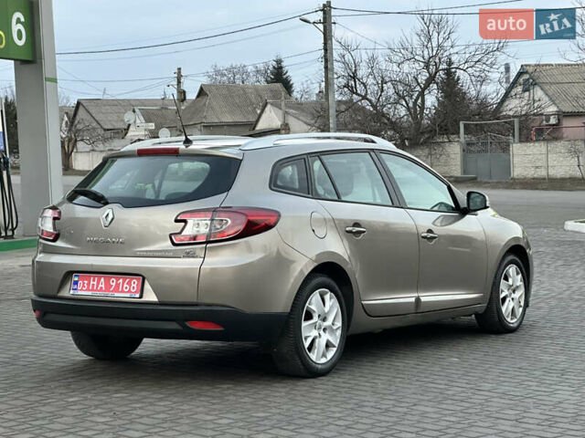 Бежевий Рено Меган, об'ємом двигуна 1.5 л та пробігом 185 тис. км за 7700 $, фото 7 на Automoto.ua