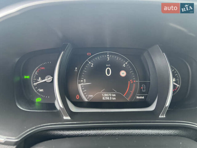 Бежевый Рено Меган, объемом двигателя 1.5 л и пробегом 128 тыс. км за 13500 $, фото 29 на Automoto.ua