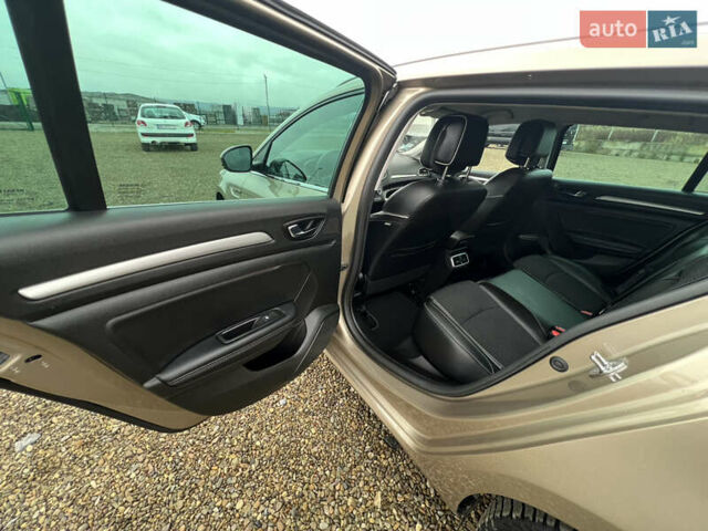 Бежевый Рено Меган, объемом двигателя 1.5 л и пробегом 128 тыс. км за 13500 $, фото 12 на Automoto.ua