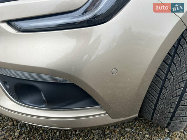 Бежевый Рено Меган, объемом двигателя 1.5 л и пробегом 128 тыс. км за 13500 $, фото 34 на Automoto.ua