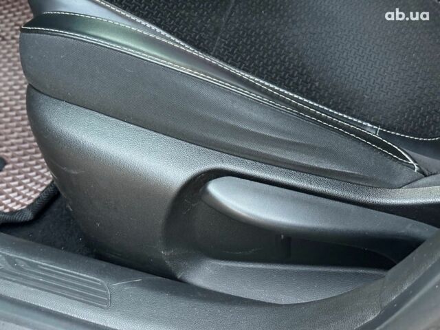 Бежевый Рено Меган, объемом двигателя 1.5 л и пробегом 241 тыс. км за 12890 $, фото 16 на Automoto.ua