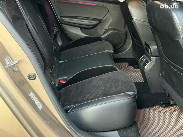 Бежевый Рено Меган, объемом двигателя 1.5 л и пробегом 241 тыс. км за 12890 $, фото 21 на Automoto.ua