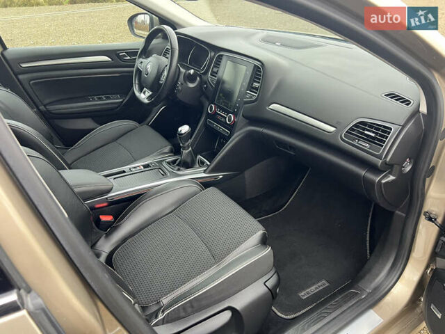 Бежевый Рено Меган, объемом двигателя 1.5 л и пробегом 128 тыс. км за 13500 $, фото 20 на Automoto.ua