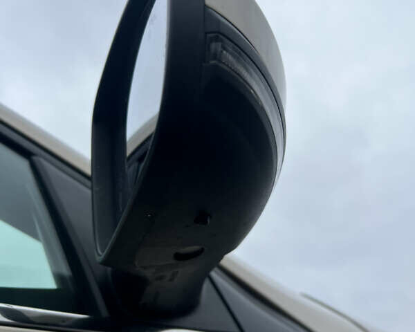 Бежевый Рено Меган, объемом двигателя 1.5 л и пробегом 128 тыс. км за 13500 $, фото 36 на Automoto.ua