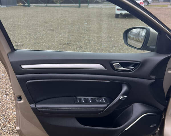 Бежевый Рено Меган, объемом двигателя 1.5 л и пробегом 128 тыс. км за 13500 $, фото 10 на Automoto.ua