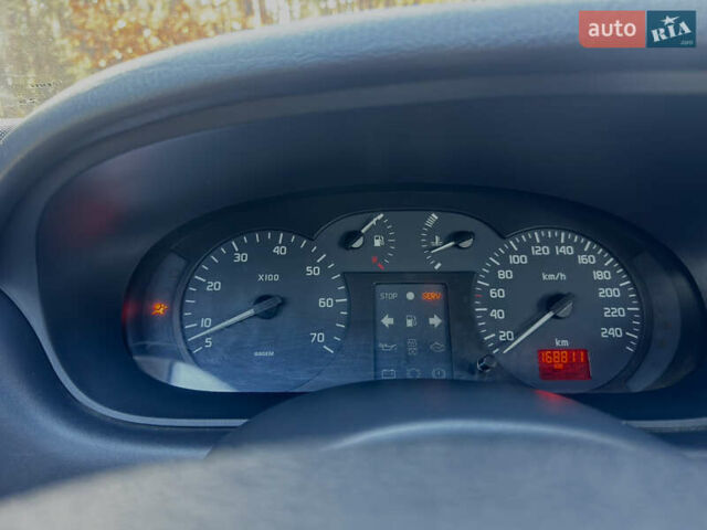 Чорний Рено Меган, об'ємом двигуна 1.6 л та пробігом 169 тис. км за 2800 $, фото 38 на Automoto.ua