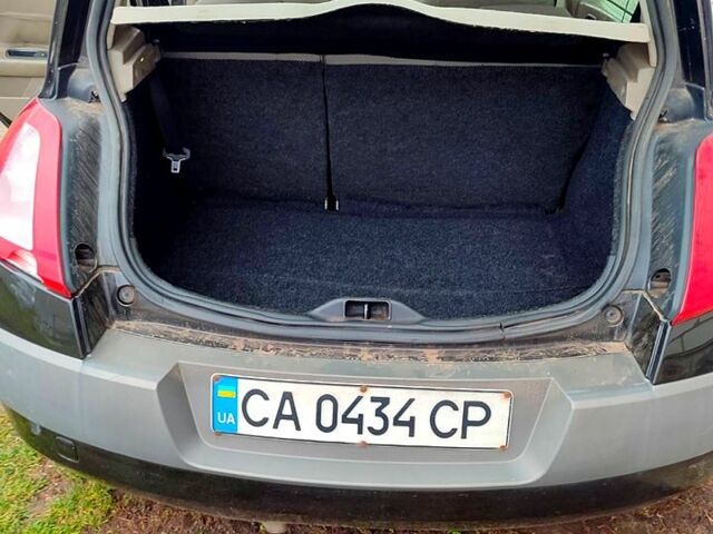 Чорний Рено Меган, об'ємом двигуна 1.4 л та пробігом 200 тис. км за 3100 $, фото 4 на Automoto.ua