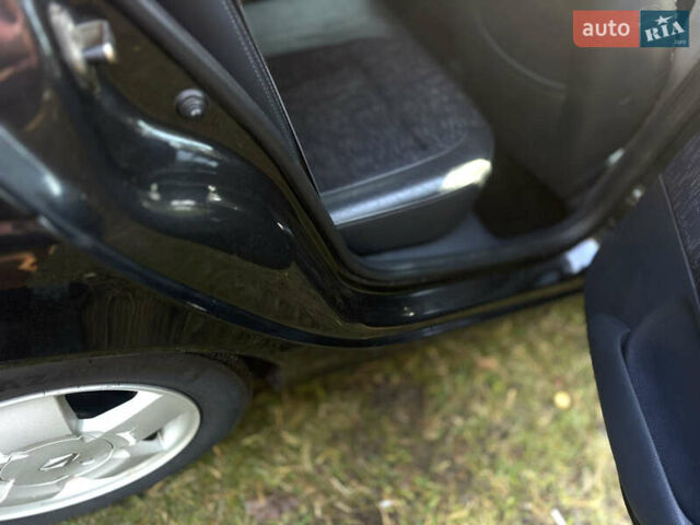 Чорний Рено Меган, об'ємом двигуна 1.6 л та пробігом 169 тис. км за 2800 $, фото 19 на Automoto.ua