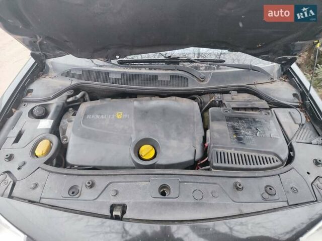Черный Рено Меган, объемом двигателя 1.87 л и пробегом 205 тыс. км за 3200 $, фото 8 на Automoto.ua