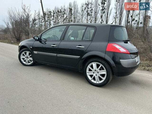 Черный Рено Меган, объемом двигателя 2 л и пробегом 250 тыс. км за 4400 $, фото 6 на Automoto.ua