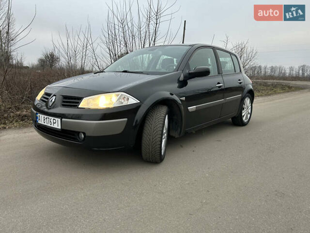 Черный Рено Меган, объемом двигателя 2 л и пробегом 250 тыс. км за 4400 $, фото 8 на Automoto.ua