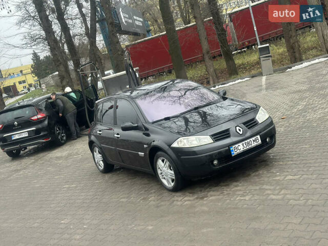 Черный Рено Меган, объемом двигателя 1.87 л и пробегом 240 тыс. км за 2800 $, фото 14 на Automoto.ua