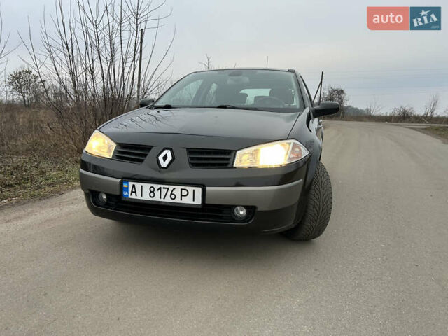 Черный Рено Меган, объемом двигателя 2 л и пробегом 250 тыс. км за 4400 $, фото 9 на Automoto.ua
