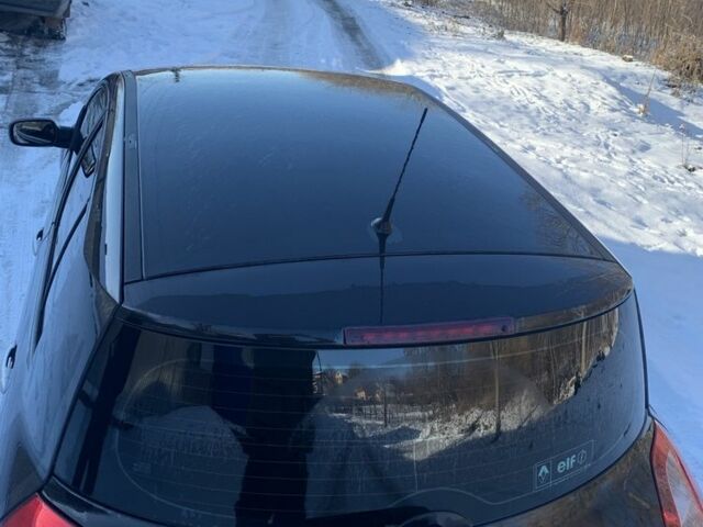 Рено Меган 2003 у Заставной на Automoto.ua Чорний Рено Меган, об'ємом двигуна 1.9 л та пробігом 284 тис. км за 3150 $, фото 12 на Automoto.ua