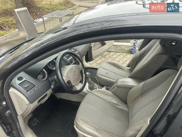 Черный Рено Меган, объемом двигателя 1.87 л и пробегом 240 тыс. км за 2800 $, фото 16 на Automoto.ua