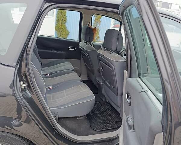 Чорний Рено Меган, об'ємом двигуна 1.6 л та пробігом 263 тис. км за 4000 $, фото 3 на Automoto.ua