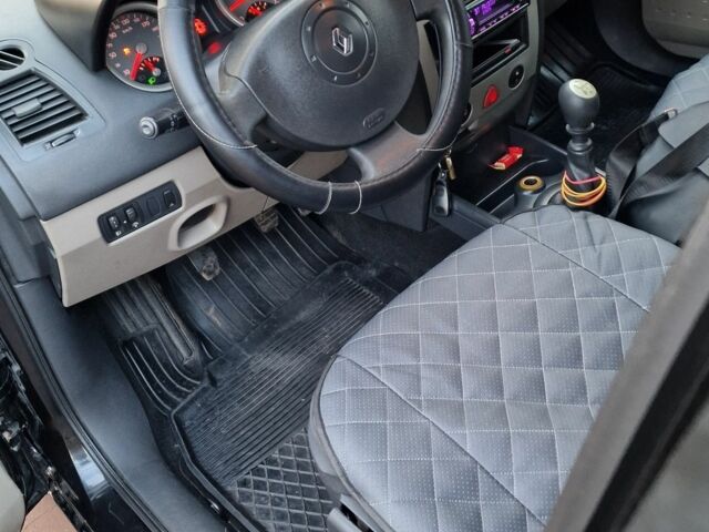 Черный Рено Меган, объемом двигателя 1.9 л и пробегом 238 тыс. км за 4200 $, фото 8 на Automoto.ua